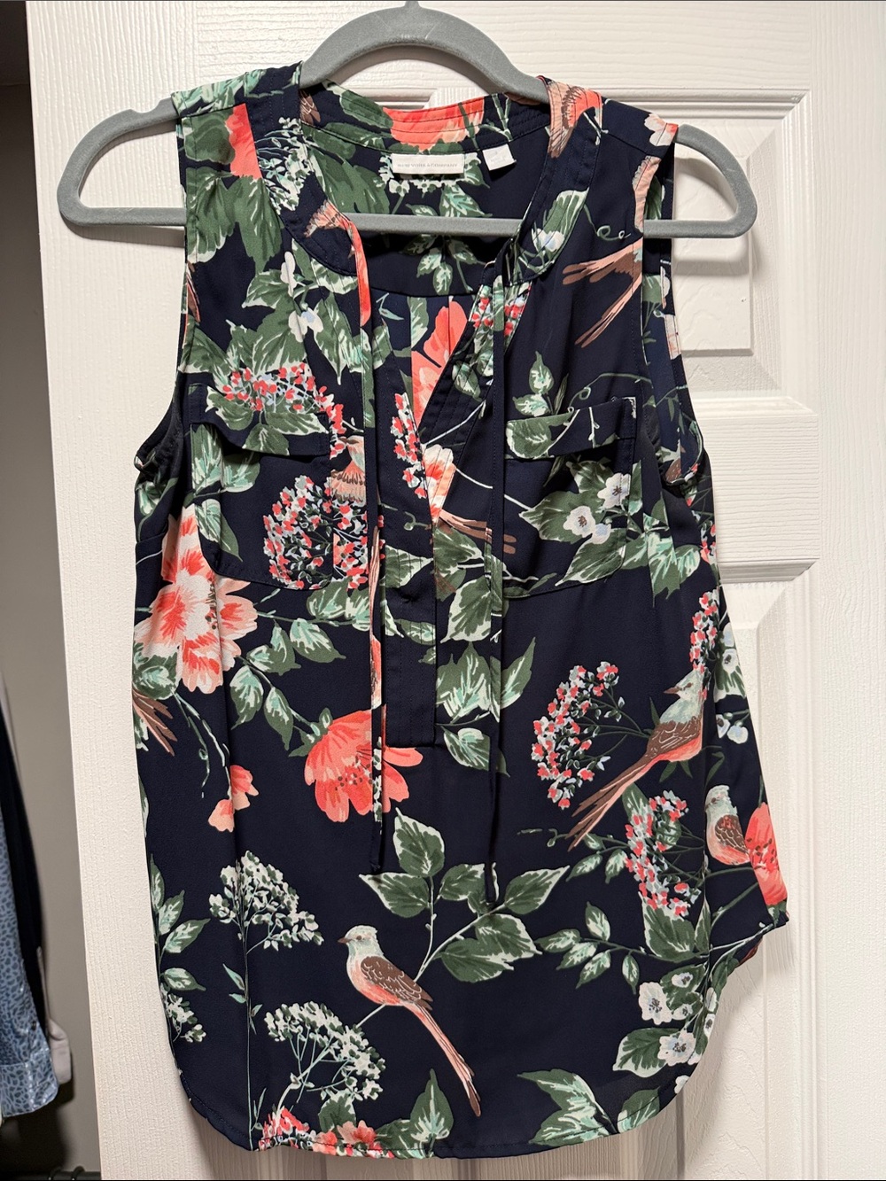 New York & Company Navy Floral Tie-Front Camisole with Coral & Green